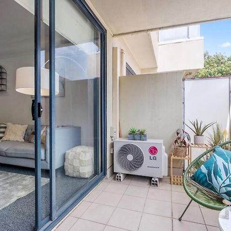 メルボルンCozy 1 Bedder In St Kilda With Balconyアパートメント エクステリア 写真