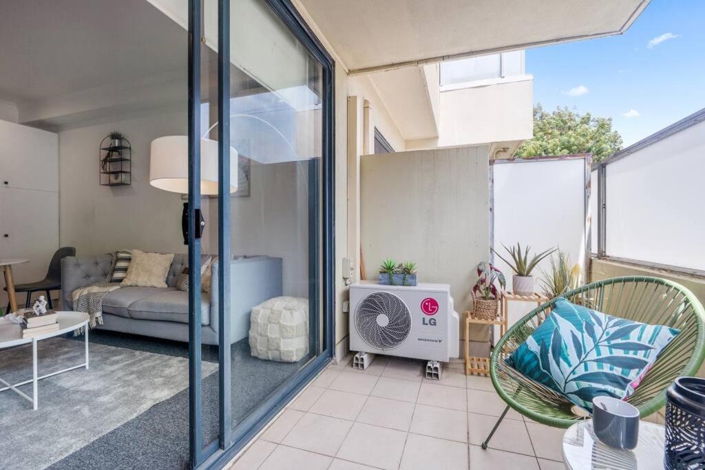 メルボルンCozy 1 Bedder In St Kilda With Balconyアパートメント エクステリア 写真